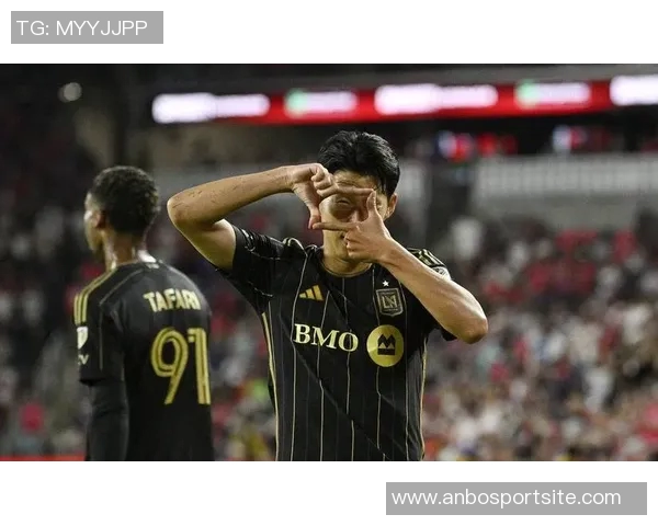 斯帕莱蒂执教第八队尤文图斯罗马再度迎来老帅回归